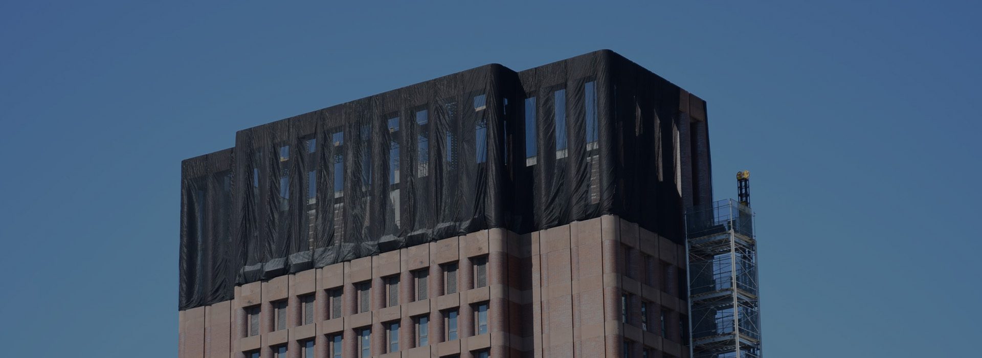 RocBloc Debris Containment