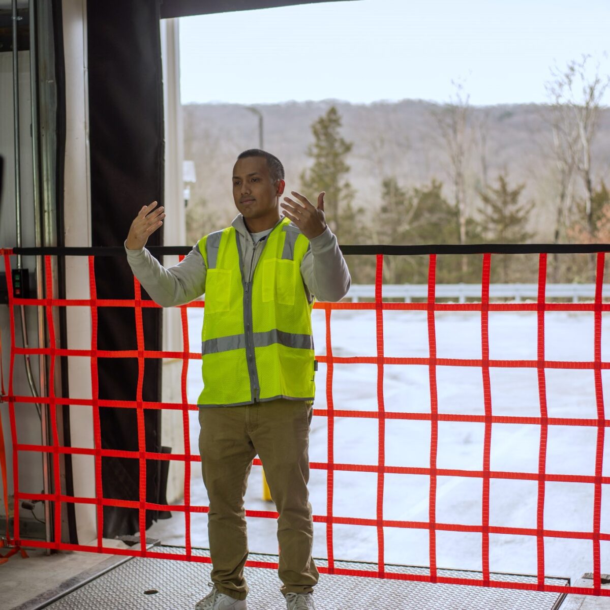 Material Handling - Warehouse Safety Netting Systems